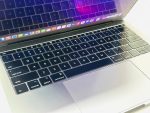 Apple Macbook Pro Core i5 2017, 16GB RAM, 256GB SSD, 13.3" Retina display - view 3