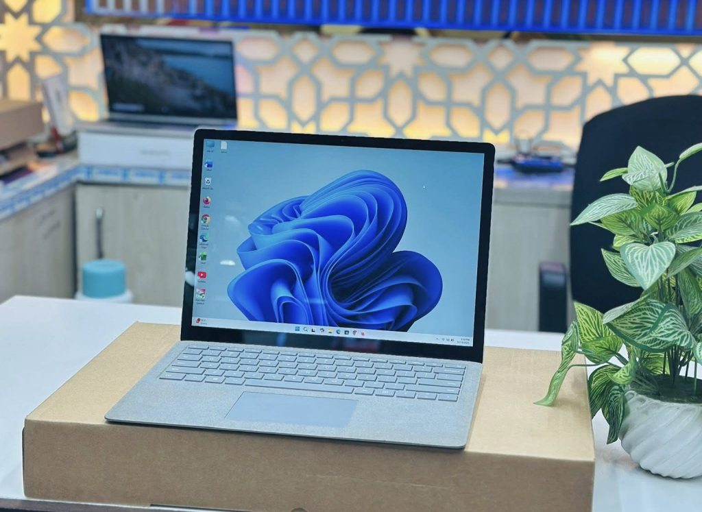 Microsoft Surface Laptop 2 Core i5 8th Gen Used price in Bangladesh