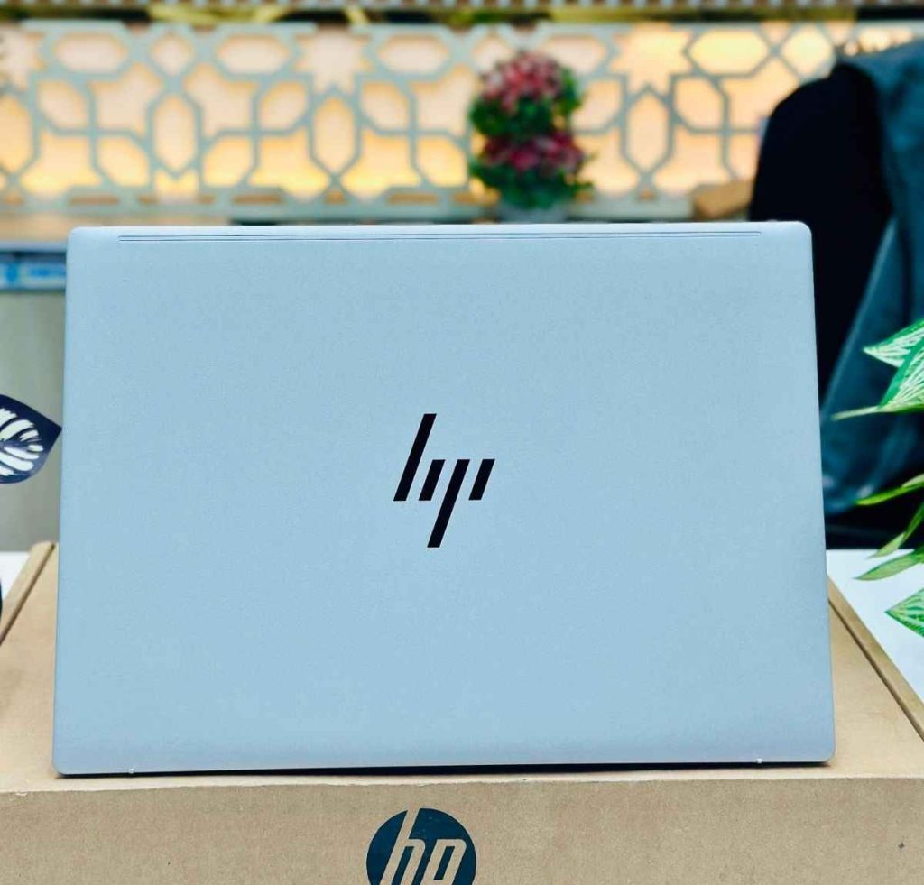 HP Pavilion Aero 13-bg0043AU | Ryzen 7 8840U | 16GB RAM | 512GB SSD | 13.3″ FHD+ Laptop - view 4