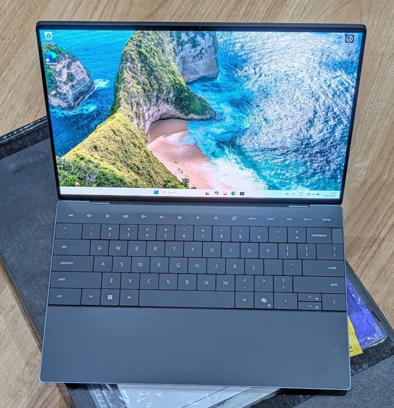 Dell XPS 13 Plus Zero-Lattice Keyboard and Capacitive Touch Row view.
