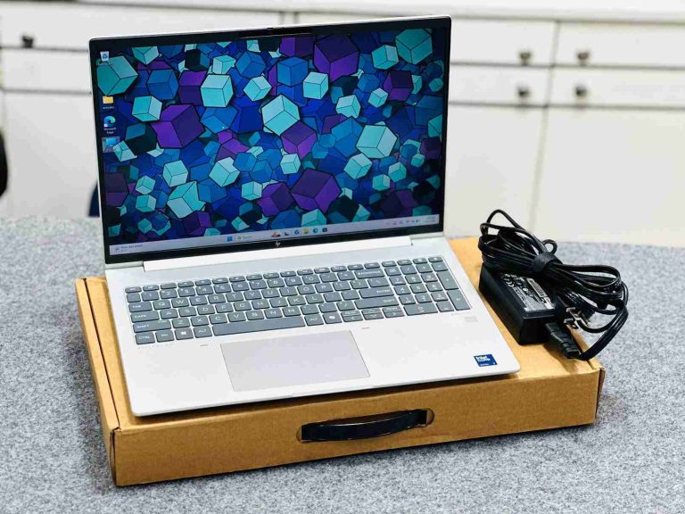 HP EliteBook 660 G11 AI Ready business laptop BD