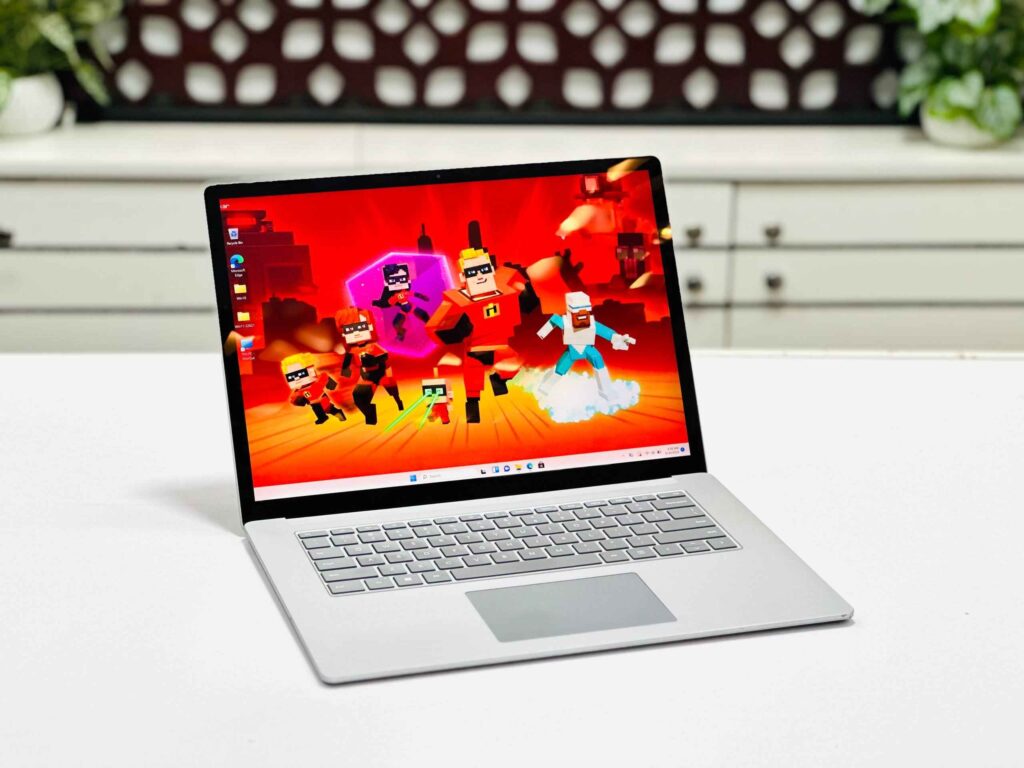 Microsoft Surface Laptop 3 Core i7-1065G7 16GB RAM 256GB NVMe SSD Intel Iris Plus Graphics 15″ PixelSense Touch Display Laptop in Bangladesh